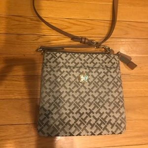 Tommy Hilfiger shoulder bag